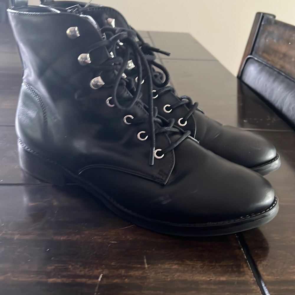 Big Buddha Womens Black Boots Size 9